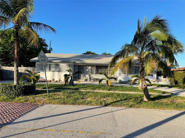 270 W 22nd St, Riviera Beach, FL 33404