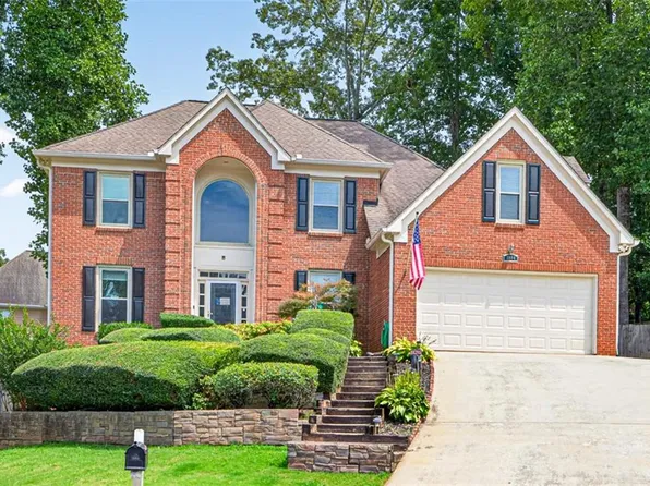 1044 Bellaire Ct, Lawrenceville, GA 30043