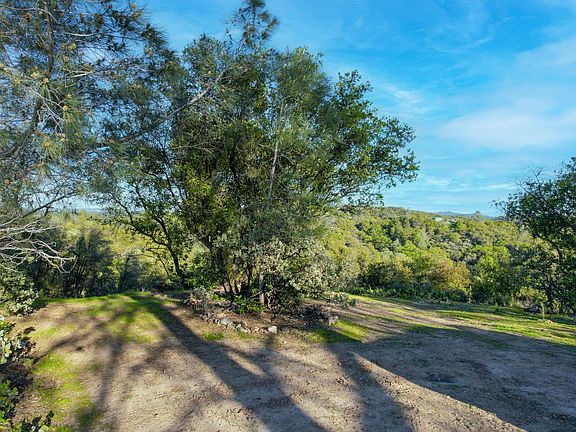 4th image of Ridge Rd