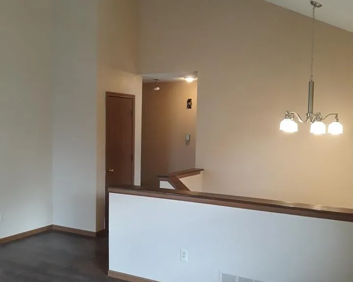 1918 W Barber Ave #1918 — Photo 7