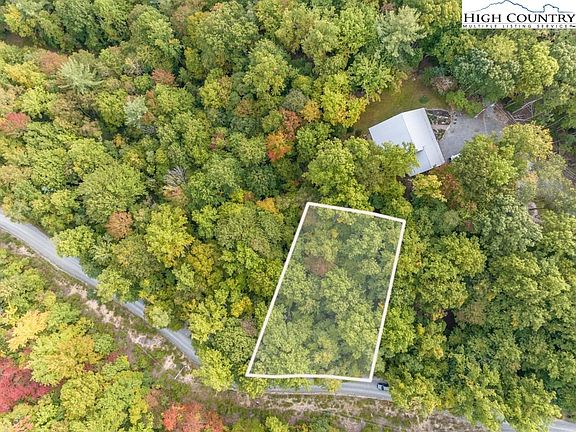 3rd image of 303 Poplar Road