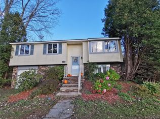 11460 North St, Cato, NY 13033