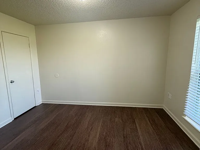 8316 Innovation Park Dr — Photo 2