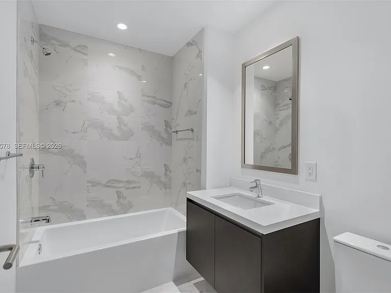 851 NE 1st Ave #4305 — Photo 17