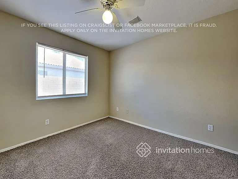 3812 S 74th Dr — Photo 11