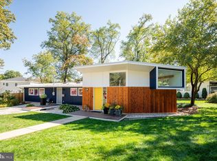 3017 Pine Spring Rd, Falls Church, VA 22042