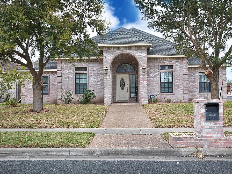 1st image of 3114 Paris Dr