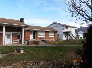 233 And 237 Spring St #UNITS, Hampton, TN 37658