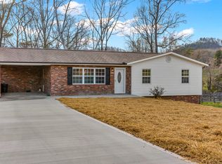 429 Terrace View Dr, Bean Station, TN 37708