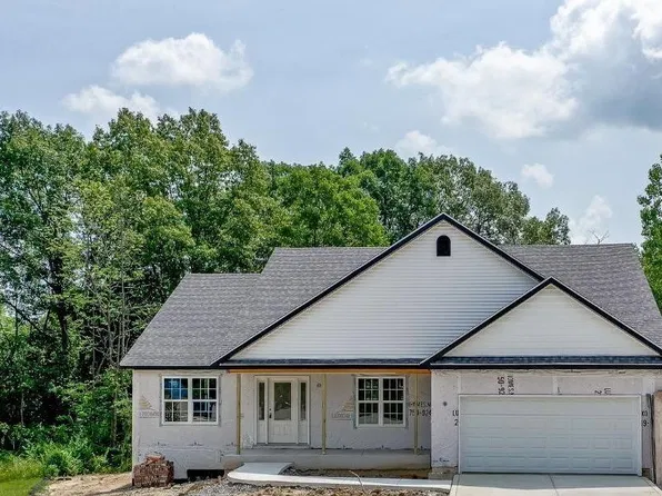 57 Annetto Dr, Crown Point, IN 46307