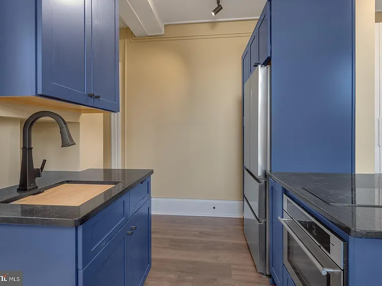 1324 Locust St #827 — Photo 6
