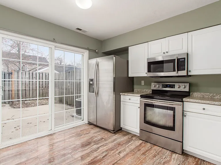372 Dysar Run Dr — Photo 10