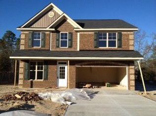 8 Heatherwood Dr, Lugoff, SC 29078