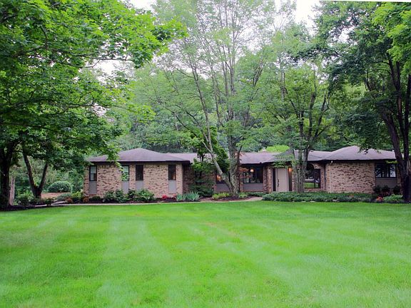 2nd image of 3110 Grey Fox Dr