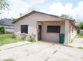 117 Light Company Rd, Pasadena, TX 77506