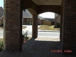 1st image of 601 Sydney Ln