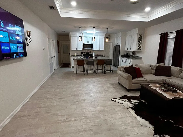 1035 Tesoro Run — Photo 11