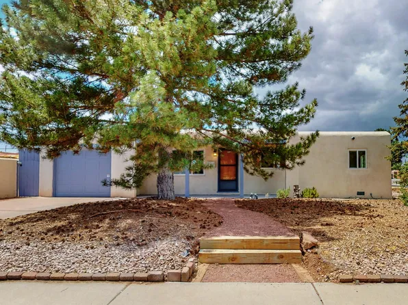701 Monroe St SE, Albuquerque, NM 87108