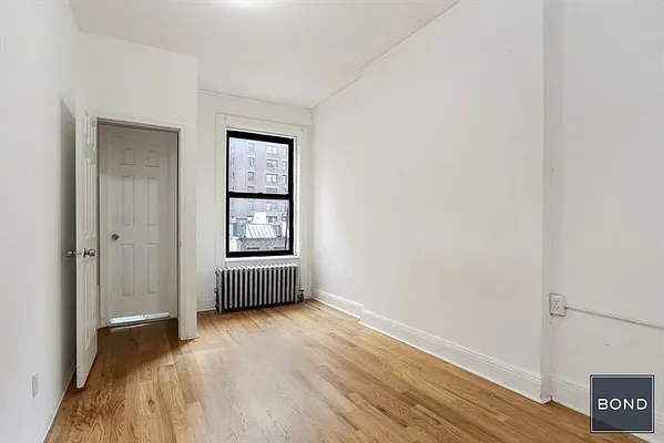 Rented by Bond New York | media 14