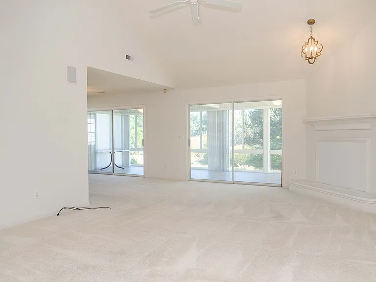 340 Palmer Way — Photo 8