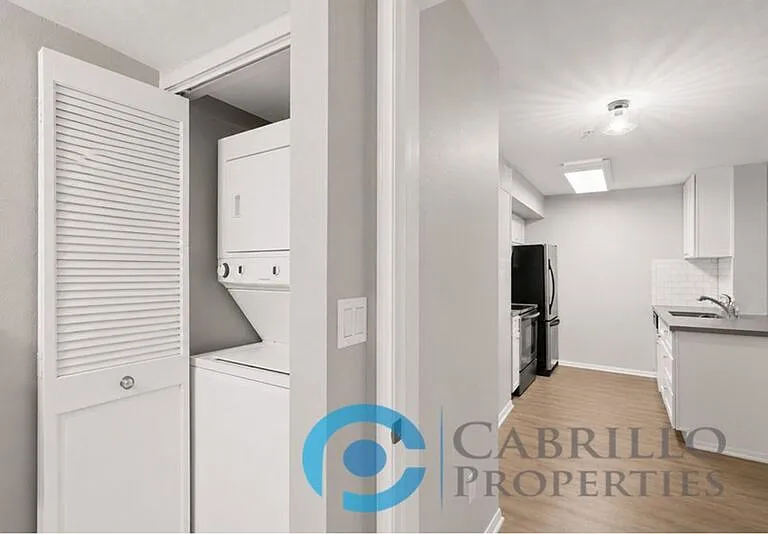 1435 India St #408 — Photo 20