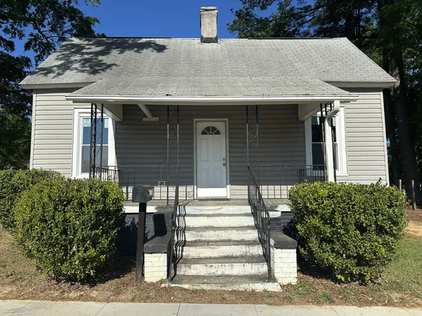 305 Lewis St, Belton, SC 29627