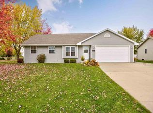 2160 Manitowoc Rd, Menasha, WI 54952