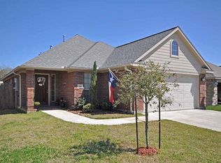 125 Eagle Nest Ct, Richwood, TX 77566