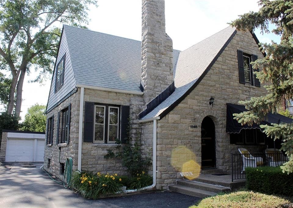 1st image of 1048 Colvin Blvd