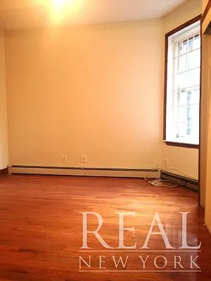 Rented by REAL New York | media 6