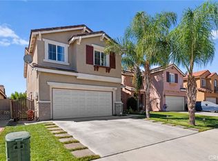 563 Shark St, Perris, CA 92571