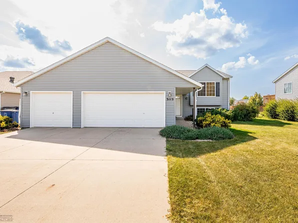 3115 34th St S, Moorhead, MN 56560