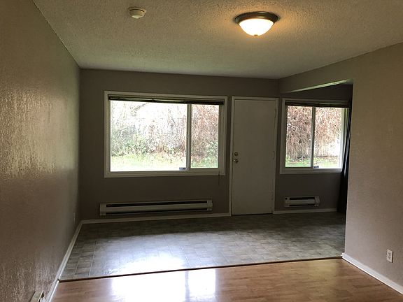 3rd image of 5722 Tracyton Blvd NW