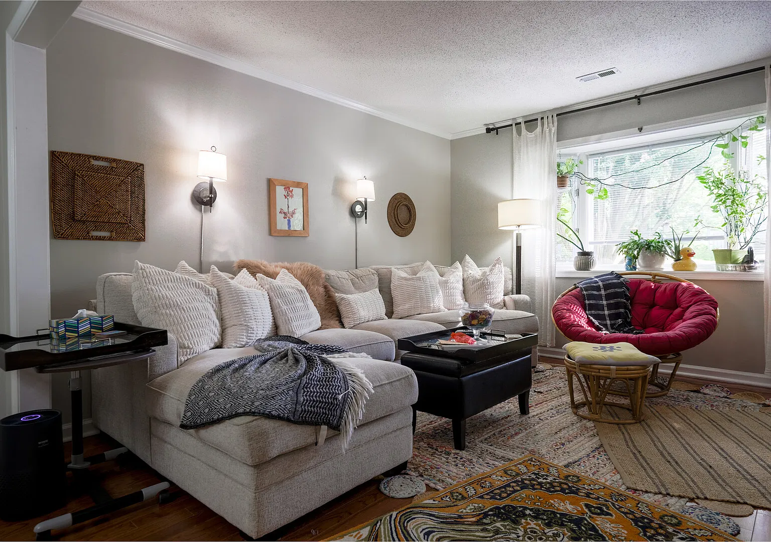 Peaceful Garden Townhome — Photo 3