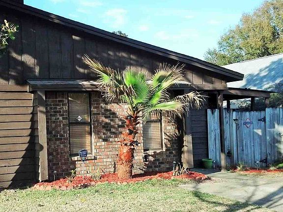 4th image of 3031 Cedarwood Village Ln