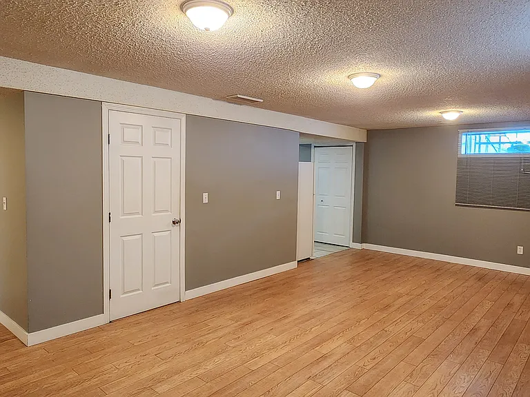 132 Pinetree Rd NE — Photo 4