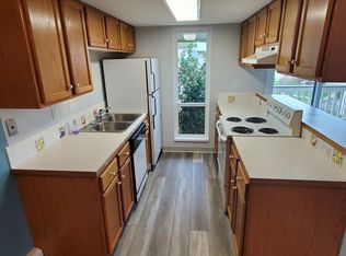 645 Manhattan Pl APT 307, Boulder, CO 80303