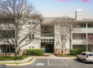 12004 Taliesin Pl APT 22, Reston, VA 20190