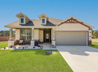 9733 Waller St, Conroe, TX 77303