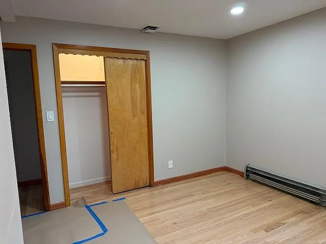 BR 3 with closet and lighting