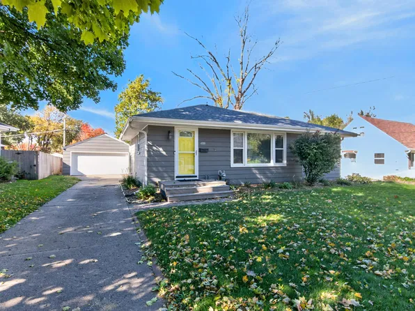 4108 Ardmore Rd, Des Moines, IA 50310