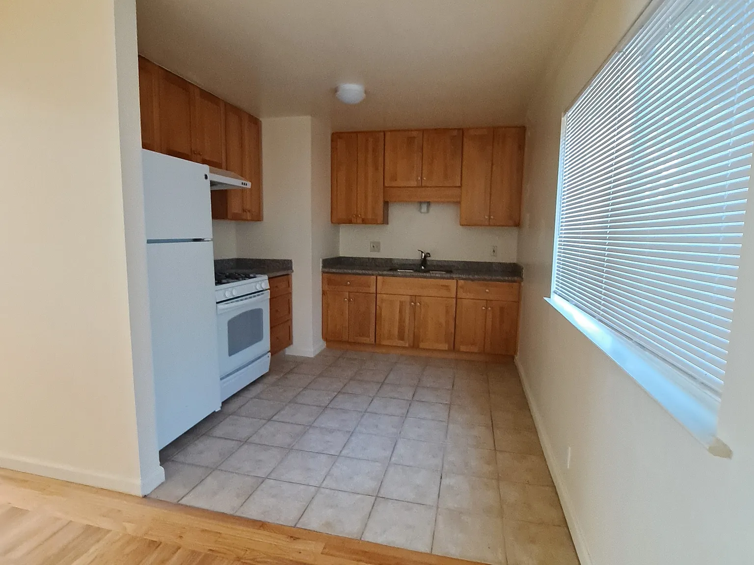 3 Bdrm Ready For New Tenant — Photo 3