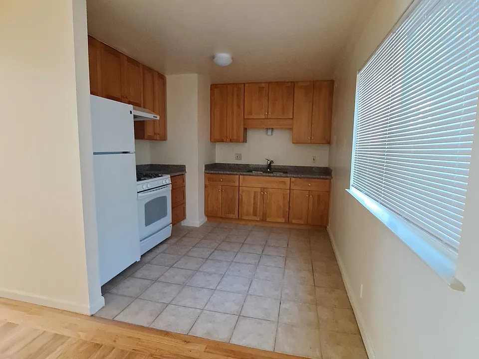 kitchen_03272021