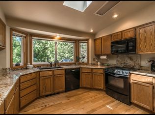 720 Shelter Bay, La Conner, WA 98257