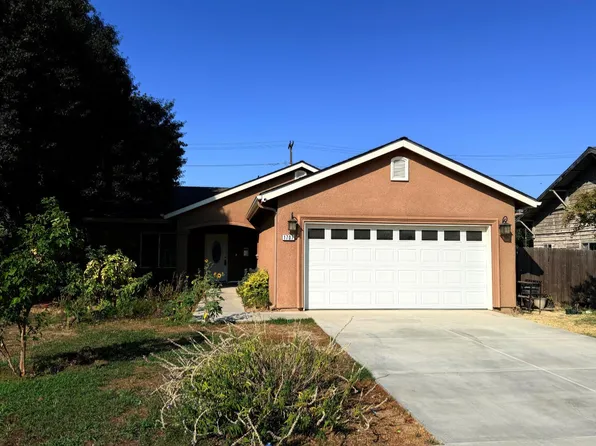 1707 Sylvia St, Selma, CA 93662