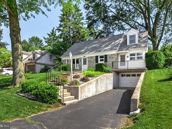 4th image of 1309 Passey Ln