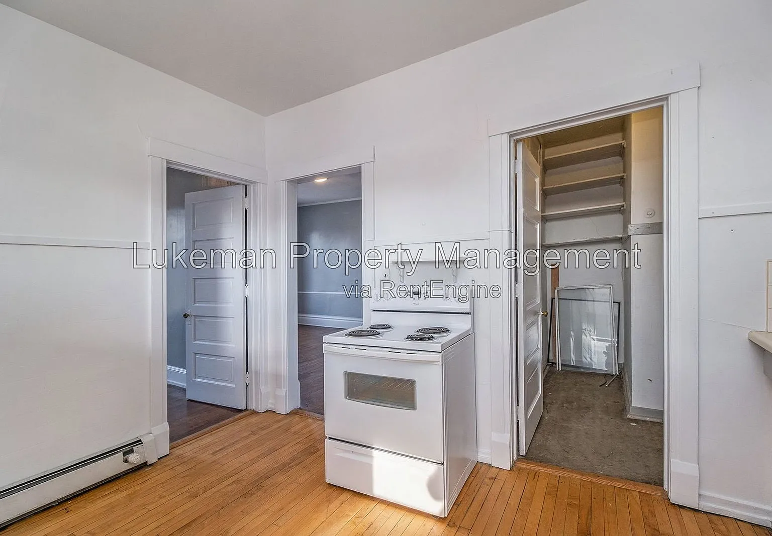 2 bed, 1.0 bath, $1,100 — Photo 4