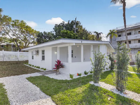 3000 Areca Ave #2, Naples, FL 34112