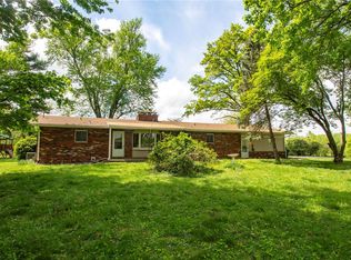 814 N 9th St, Wood River, IL