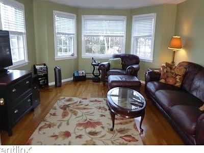 5th image of 25 Joanna Dr